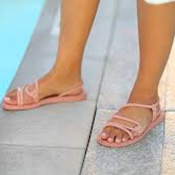 BRAND NEW IPANEMA GREENDENE   LADY SANDAL R3 - Picture 1 of 15